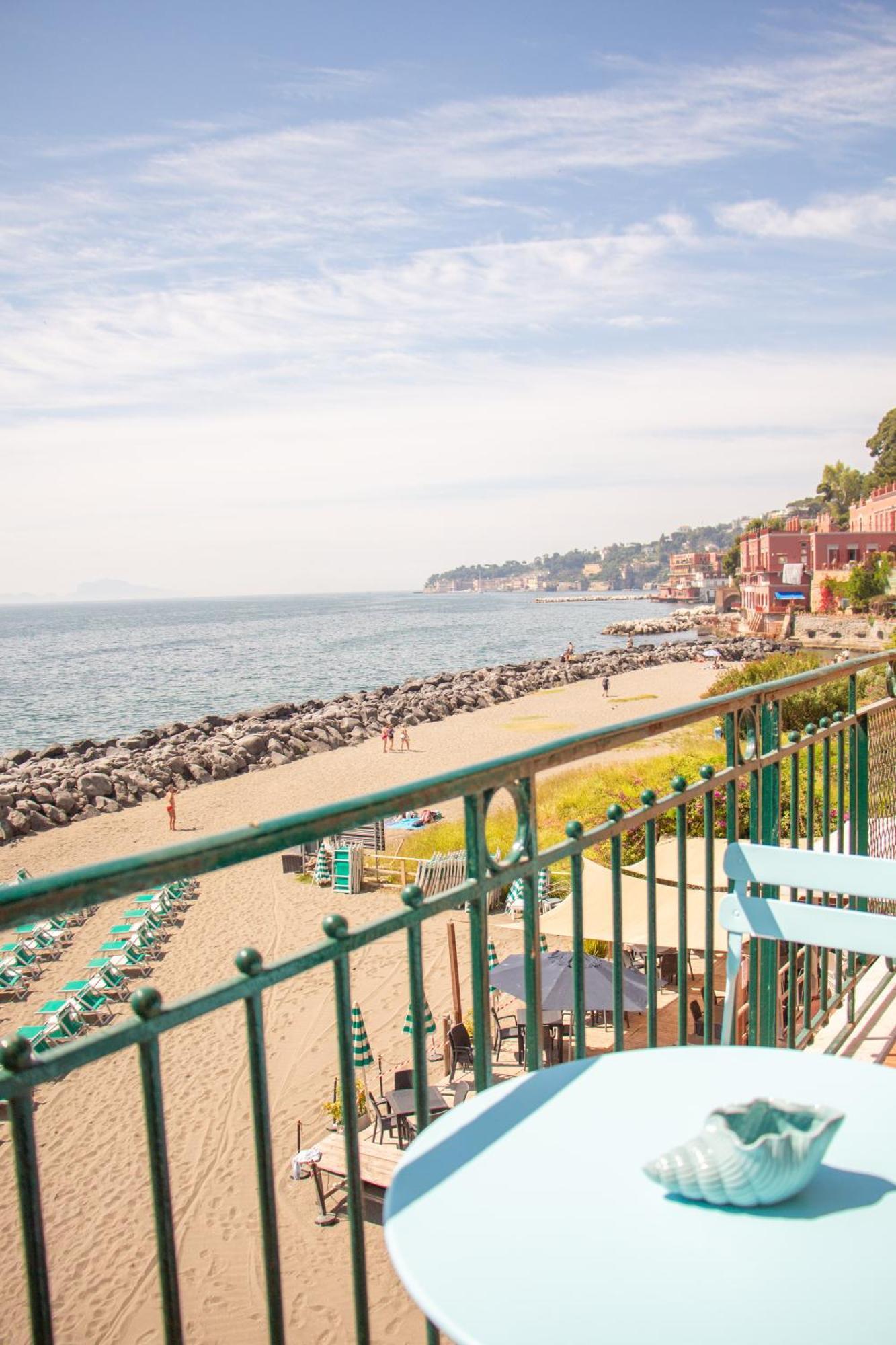 Wanderlust Aria Di Mare Apartment Napoli Exterior foto