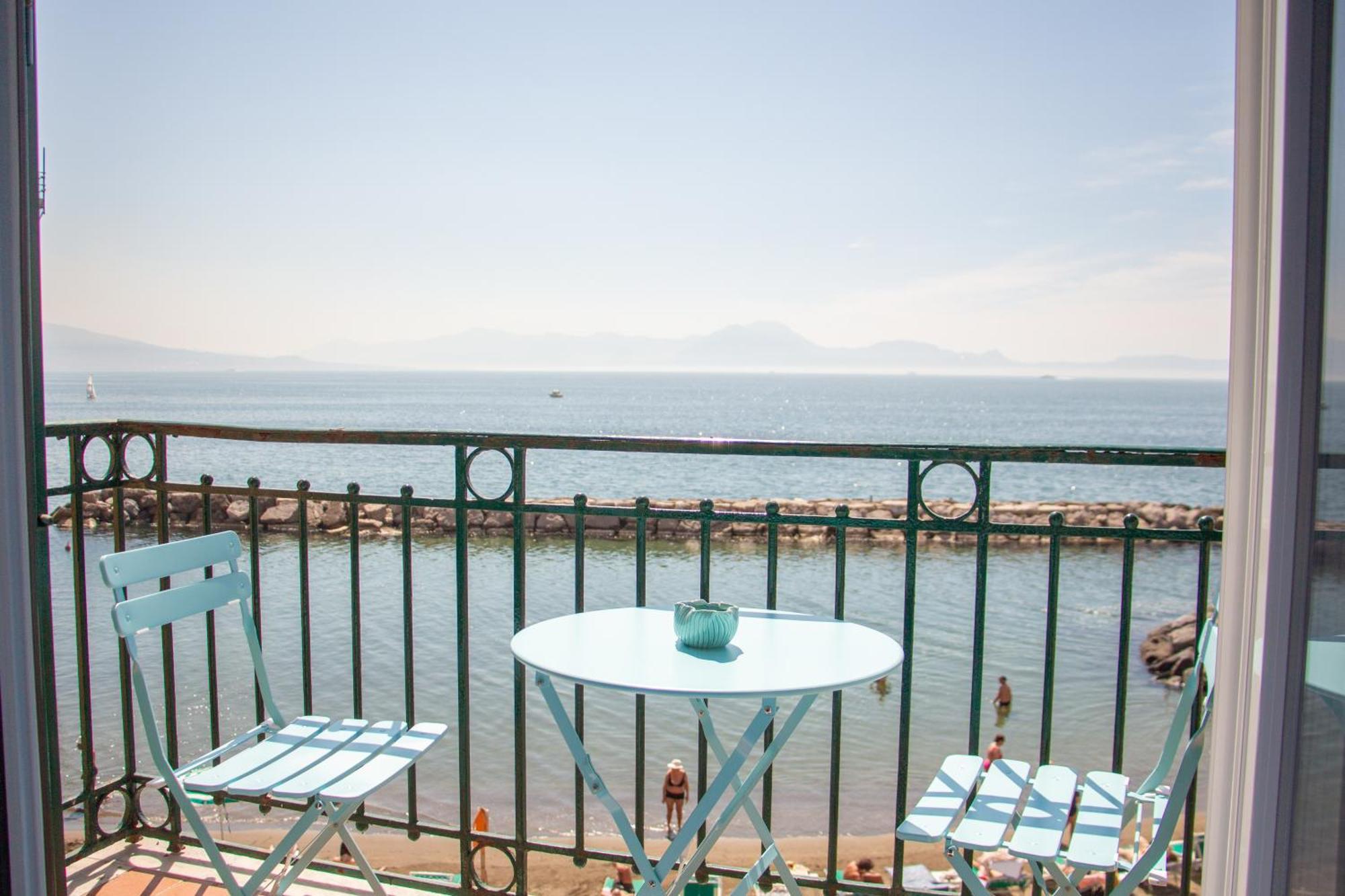 Wanderlust Aria Di Mare Apartment Napoli Exterior foto